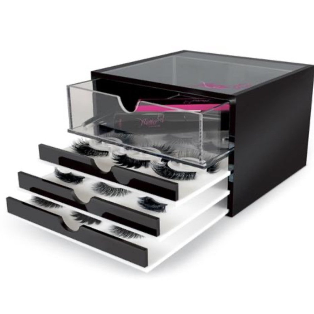 4 compartment acrylic Lash Storage Box🖤